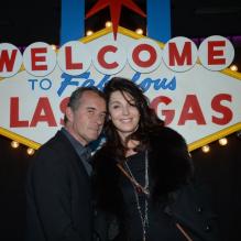 Christophe Dechavanne et Zabou Breitman lors de la soirée Welcome to Fabulous LAS VEGAS à Paris, le 9 avril 2013. La capitale mondiale du divertissement s'est installée à l'espace Tilsitt, à deux pas des Champs Elysées pour une soirée exceptionnelle, pour promouvoir la magie et les shows de la nouvelle saison.