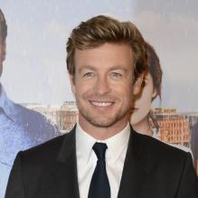 Simon Baker pose à l'avant-première du film Mariage à l'Anglaise, à l'UGC Normandie, à Paris, le 8 avril 2013.