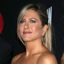 Jennifer Aniston et ses grands yeux bleus qui ont fait son succès sur le petit écran et qui perturbent encore de nombreux mâles...
