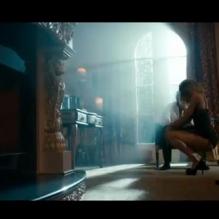 Ciara, sensuelle et torride dans le clip de son nouveau titre Body Party.