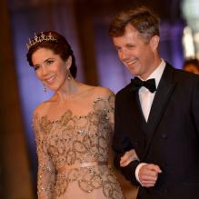 Le prince héritier Frederik et la princesse Mary du Danemark - Dîner d'adieu de la reine Beatrix des Pays-Bas au Rijksmuseum à Amsterdam, le 29 avril 2013.