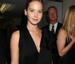 Jennifer Lawrence, au naturel pour la fête bling-bling de Gatsby le Magnifique