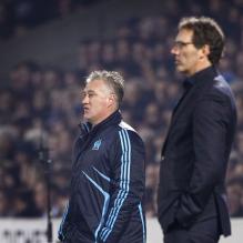 Laurent Blanc et Didier Deschamps lors du match entre les Girondins de Bordeaux et l'Olympique de Marseille au stade Chaban-Delmas de Bordeaux le 17 janvier 2010