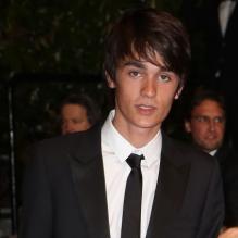 Alain-Fabien Delon (fils de Alain Delon) et sa compagne Léa à Cannes le 21 mai 2011.