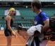 Richart Gasquet et Kristina Mladenovic à l'entraînement sur la terre rouge de Roland Garros à Paris, le 22 mai 2013