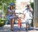 L'ex-danseur Kevin Federline et sa chérie Victoria Price se sont promenés avec leur fille Jordan à Calabasas Commons à Los Angeles, le 9 juin 2013.