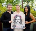 Grégoire avec Natasha St-Pier et Anggun pour célébrer le succès de l'album "Thérèse, Vivre d'Amour" disque de platine, à Paris le 6 juin 2013.