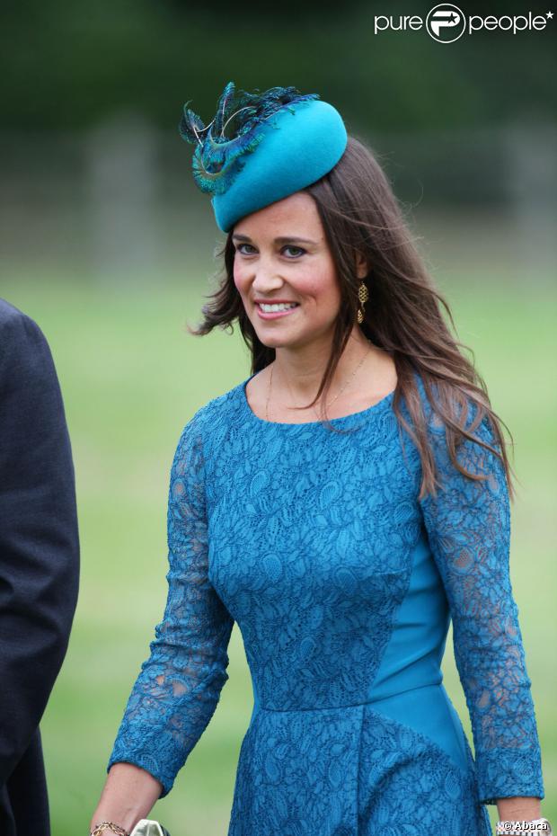 CASA REAL BRITÁNICA - Página 13 1238348-pippa-middleton-prince-harry-and-620x0-2