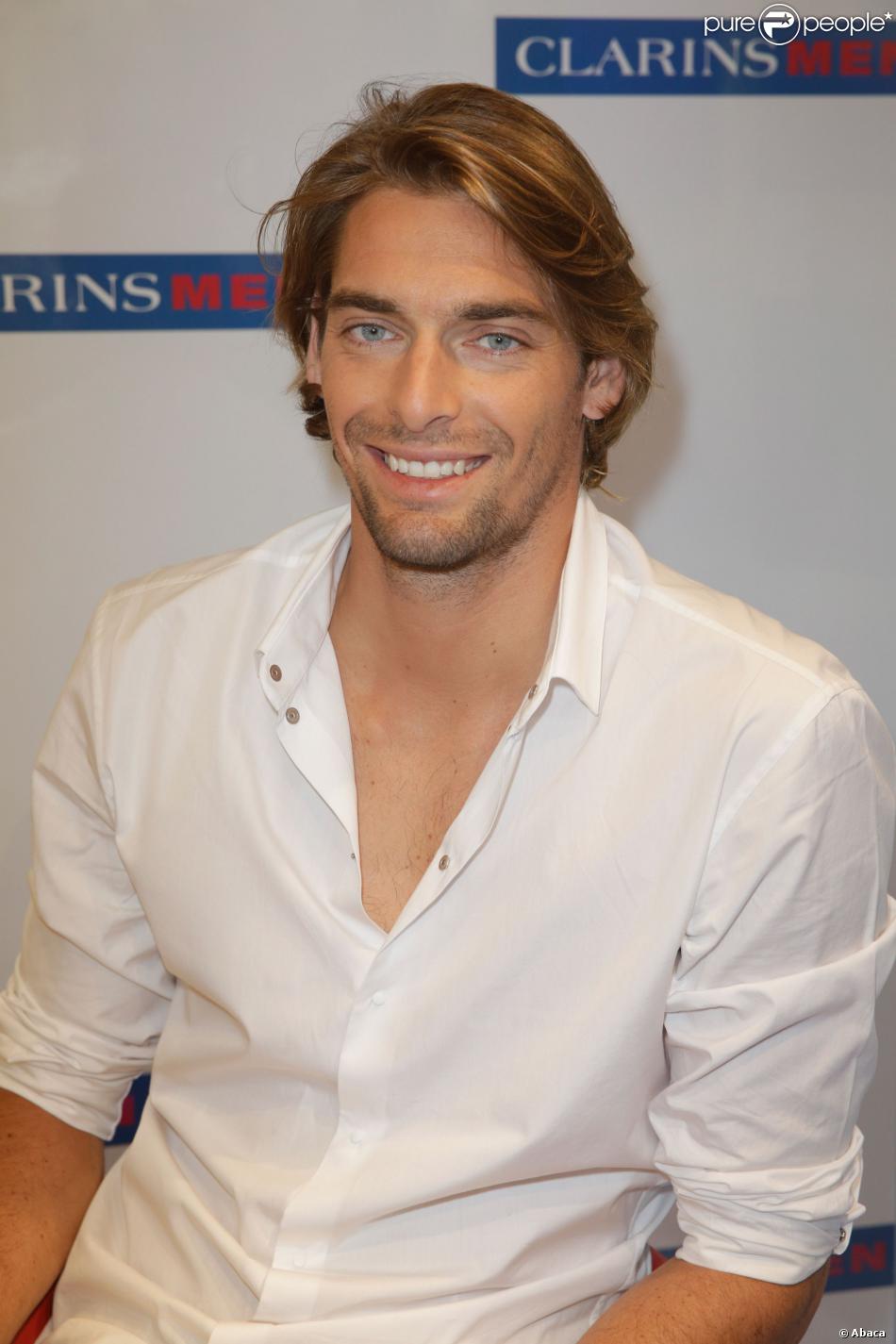 camille lacourt valerie begue rencontre