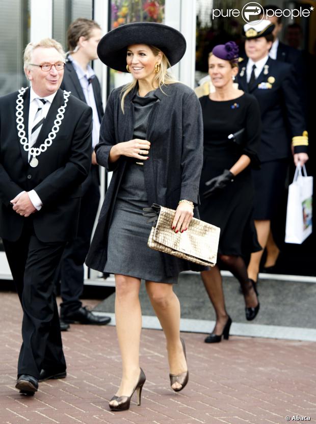 CASA REAL HOLANDESA - Página 75 1270091-queen-maxima-attends-the-opening-of-the-620x0-1