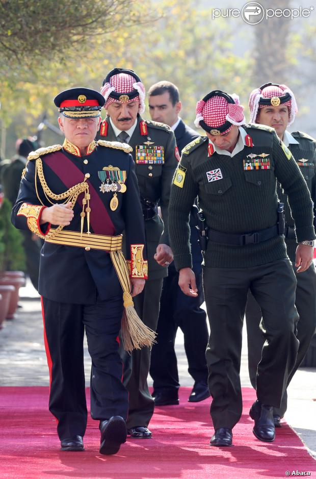 CASA REAL JORDANA - Página 75 1290750-jordanian-king-abdullah-ii-arrives-for-620x0-1