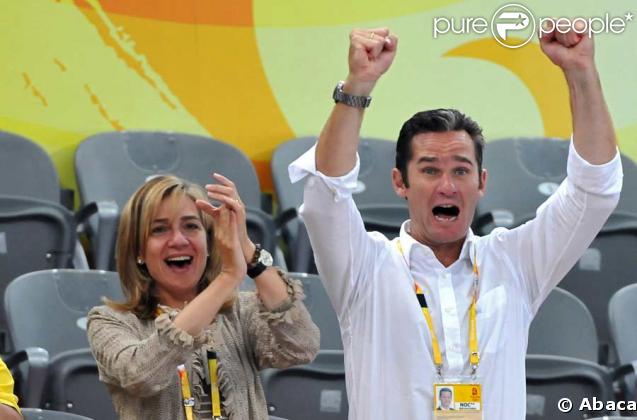 La princesse Cristina d'Espagne et son époux, fous de hand à Pékin