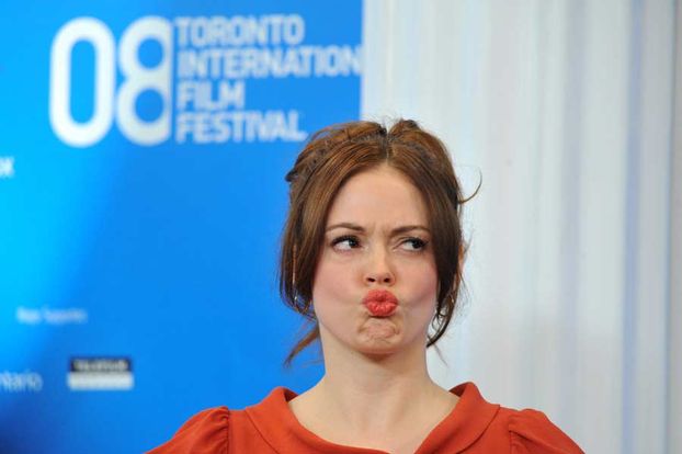 Rose McGowan en conférence de presse