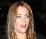 Gillian Anderson à la première à Londres de How to lose friends and alienate people