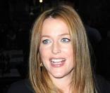 Gillian Anderson à la première à Londres de How to lose friends and alienate people