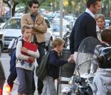 Inaki Urdangarin et ses trois garçons en route pour l'école