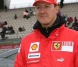 Michael Schumacher étrenne la Ferrari California
