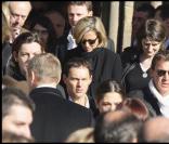 Benjamin Biolay, Claire Chazal, Marc-Olivier Fogiel et Benjamin Castaldi aux obsèques de Guillaume Depardieu