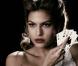 PHOTOS : Scarlett Johansson et Eva Mendes, chacune son style, toutes deux bluffantes !