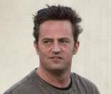 Matthew Perry se rend dans un institut de beauté
