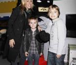 Nicole Appleton avec les enfants de Liam Gallagher : Gene (au centre) et Lennon (à droite)