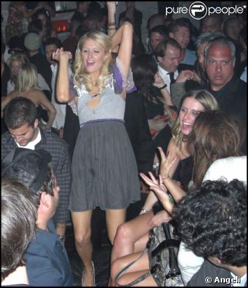 Paris Hilton, sa soeur et ses amis déchaînés !