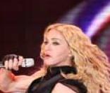 Madonna en concert, et en déséquilibre