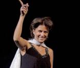 Corinne Touzet fait son cirque au Gala de la Presse, présenté par Bernard Montiel. 8/01/09
