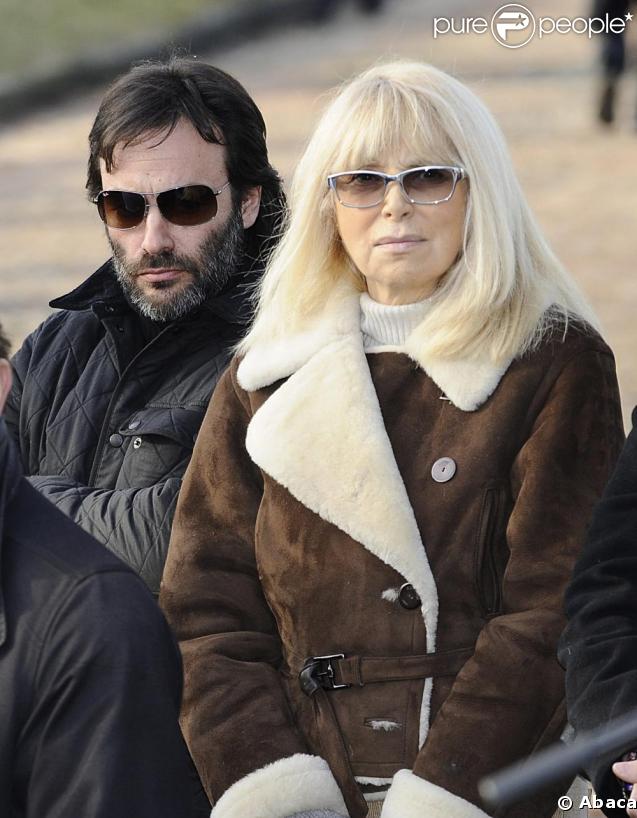 Anthony Delon et Mireille Darc aux obsèques de Claude Berri, au cimetière juif de Bagneux, le 15 janvier 2009.