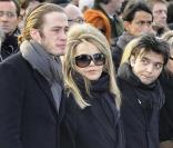 Darius Langmann, Nathalie Rheims et Thomas Lagmann aux obsèques de Claude Berri, au cimetière juif de Bagneux, le 15/01/09