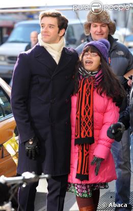 America Ferrera et Michael Urie sur le tournage de la série  Ugly Betty .  21/01/09