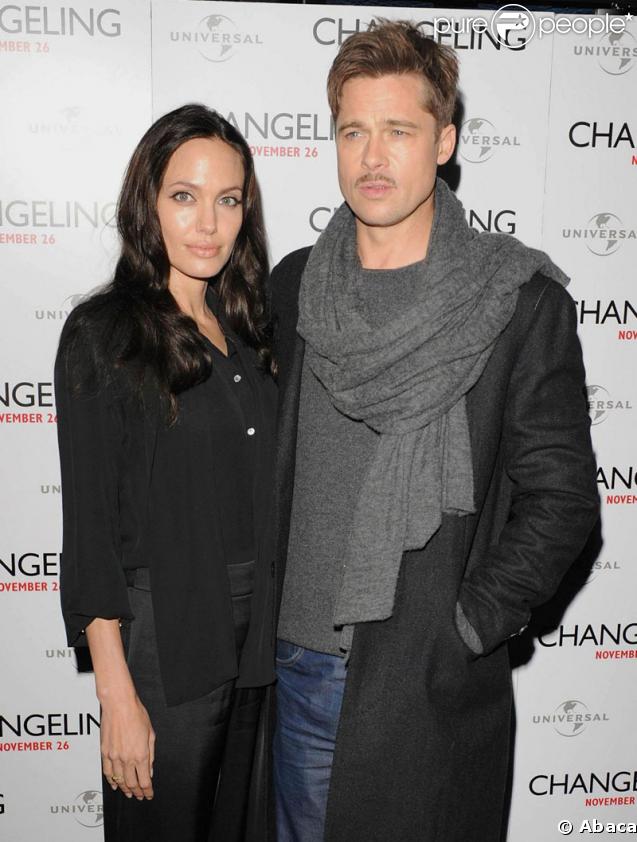 Chacun est présent pour l'autre. Brad a ainsi fait le déplacement pour soutenir sa chérie Angie pour la Première anglaise de  Changeling  (Londres - novembre 2008) 