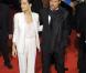 Brad et Angie bras dessus, bras dessous à la Première allemande de Benjamin Button (19 janvier 2009