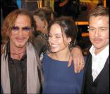 Angelina Jolie entourée par son homme et Mickey Rourke  après la soirée des Screen Actors Guild Awards, le 25/01/09