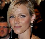 Charlene Wittstock a fait sensation hier au défilé Armani à Paris