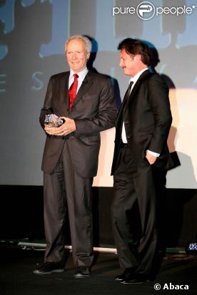 Clint Eastwood et Sean Penn 