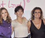 Françoise Fabian, Jérémy Kapone, Christa Theret, Sophie Marceau et Lisa Azuelos à la Première du film LOL au cinéma Gaumont Marignan de Paris, hier
