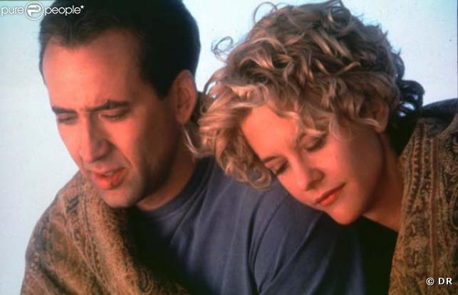 Pas de chance pour Nicolas Cage, il choisit de renoncer à sa condition éternelle d'ange pour aimer Meg Ryan... mais le destin choisira de retirer la vie à la prunelle de ses yeux bien trop tôt.