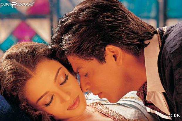 Tragique histoire d'amour du Roméo et Juliette de la littérature indienne, Devdas ne lésigne pas sur les larmes ni sur la richesse des décors pour la plus fastueuse des histoires d'amour