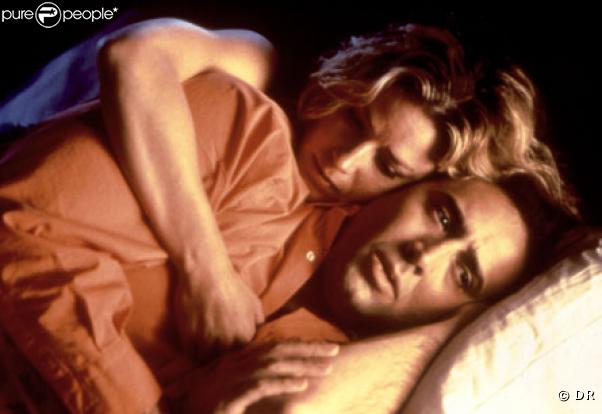 Une prostituée, Elisabeth Shue tombe amoureuse d'un alcoolique, Nicolas Cage qu'elle tente de sauver de son vice. Il boira malgré tout jusqu'à la mort, mais pas la sienne, celle de son amante...