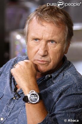 Yves Rénier