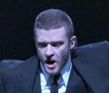 Sorti en 2006, son album  Futuresex/Lovesounds  est marqué par ses chorégraphies millimétrées pour lesquels il conserve son look de dandy ! Sur scène, il allie style, audace et élégance. 