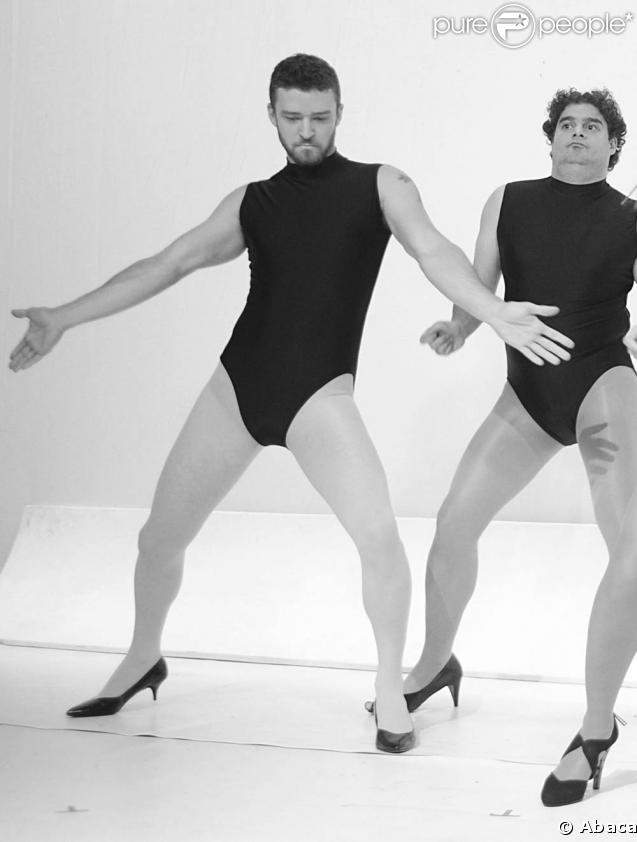 Toujours impeccable ? Pour parodier le clip de Beyoncé, Justin Timberlake s'éclate et prouve que si son style déborde d'élégance, il sait être capable de se tourner en dérision.