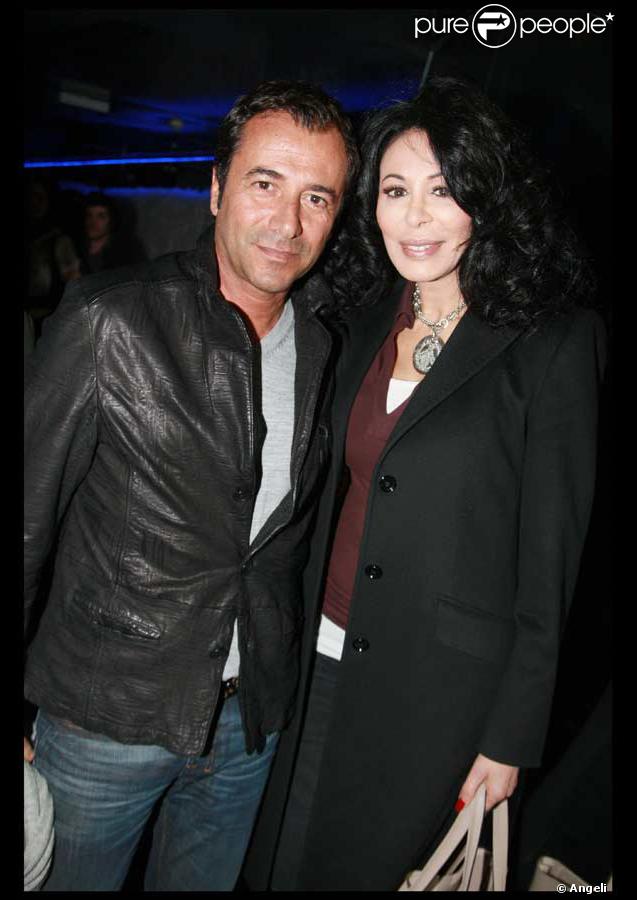 Bernard Montiel et Yamina Benguigui au V.I.P Room pour l'anniversaire de Valéry Zeitoun