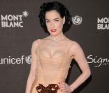 Dita Von Teese... Wahou ! 20/02/09