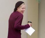 Tori Spelling, sans make up, sur le plateau de 90210 ! 06/02/09