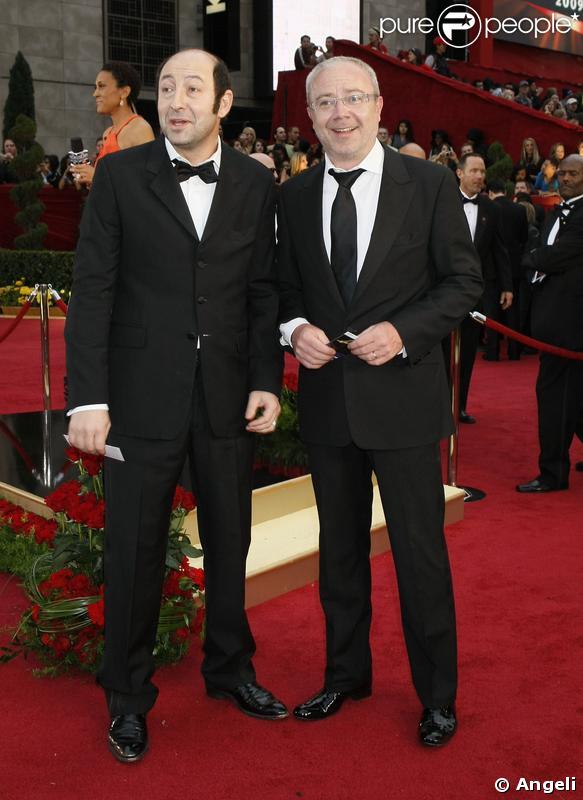 Le couple français le plus glam' des Oscars 2009 était sans conteste Kad et Olivier !  Les deux compères ont commenté la cérémonie pour Canal + et ont, pour l'occasion, fait le voyage aux Etats-Unis. Main dans la main, comme un vrai p'tit couple ! So