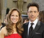 Le très très beau Robert Downey Junior et sa ravissante femme, Susan Levin, aux Oscars 2009. Elle en est de la chance, Susan ! 