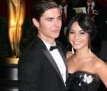L'un des couples les moins crédibles d'Hollywood avait sorti les tenues de soirée pour briller devant les flashs. Vanessa Hudgens et Zac Efront, sages amoureux ont fait sobre pour les vêtements. 
