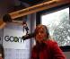 Kelly Clarkson a accordé une interview exclusive à Goom Radio. Pour le plus grand plaisir du staff, des auditeurs et de... deux de ses fans français, gagnants d"un concours qui leur a permis de rencontrer leur idole !